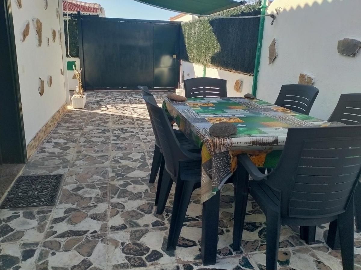 Villa Feliz Abades  المظهر الخارجي الصورة